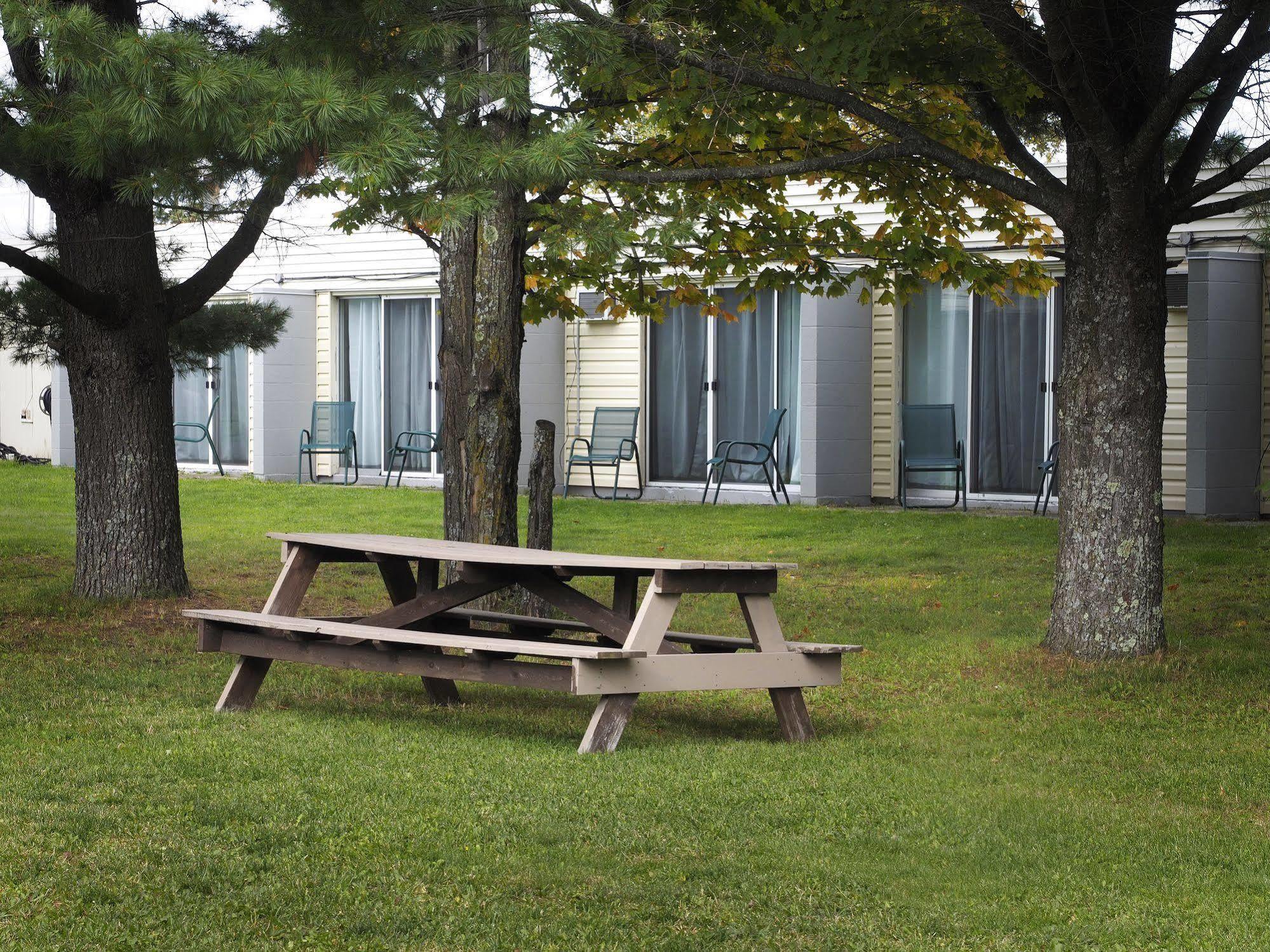 Ambassador Motel Sault Ste. Marie Kültér fotó