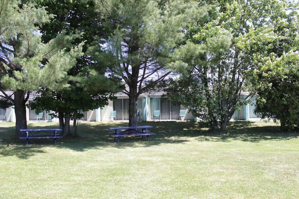 Ambassador Motel Sault Ste. Marie Kültér fotó